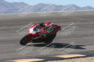 media/Oct-13-2025-Moto Forza (Mon) [[a66d839500]]/3-B Group/Session 2 (Bowl)/